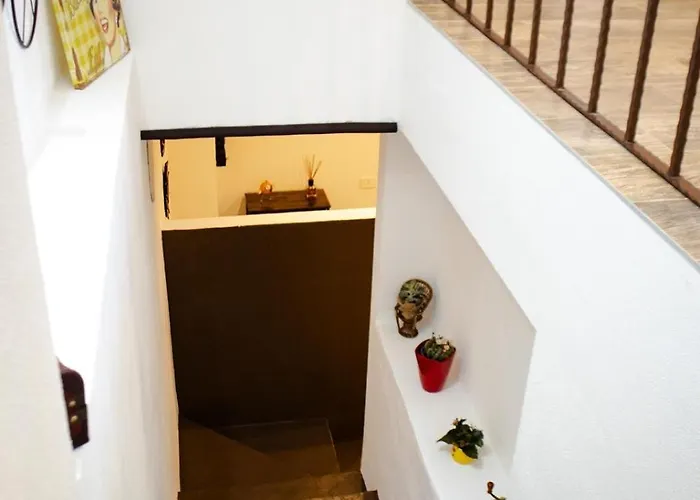 Oda ve Kahvaltı La Corte Di Giovanni - Olbia